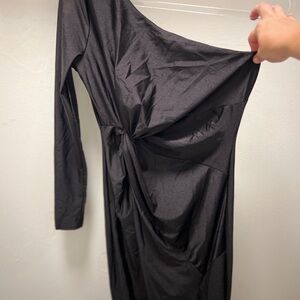 Elegant Black One-Shoulder Dress